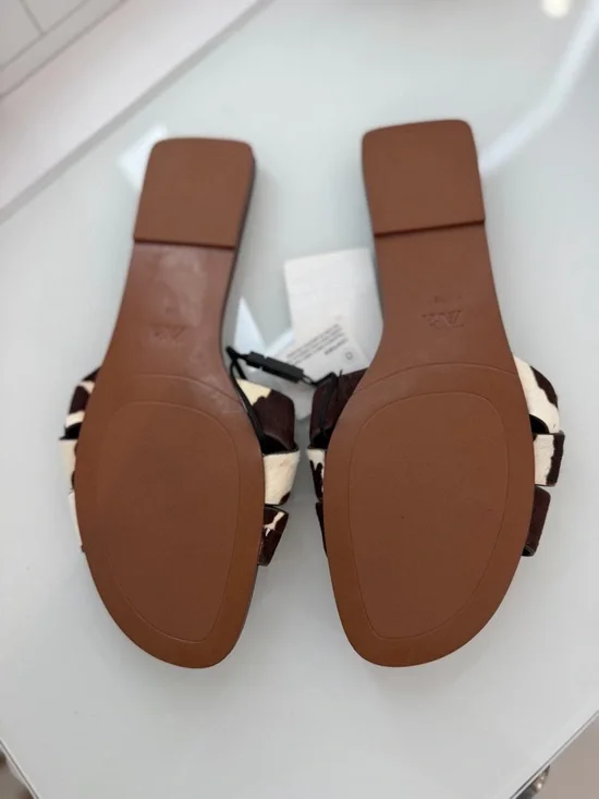 Zara Brown & White Cow-Print Slide Sandals with Gold Logo - Picture 4 of 4
